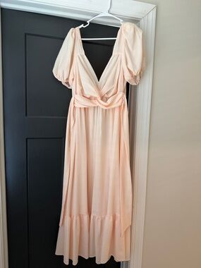 ASTR The Label, Pleated V-Neck Puff Sleeve Maxi Dress in Soft Peach